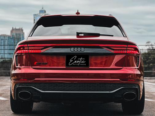 Photo 4 of 57 of 2021 Audi RS Q8 4.0T (Tiptronic)