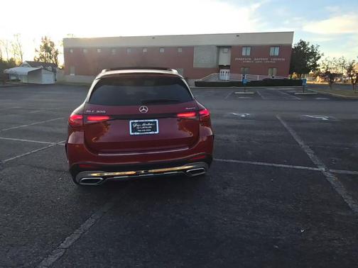 2024 Mercedes-Benz GLC 300 4MATIC