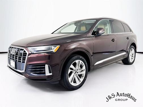 2022 Audi Q7 55 Premium Plus