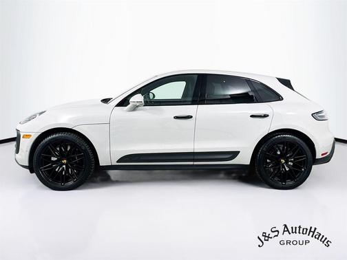 2024 Porsche Macan GTS