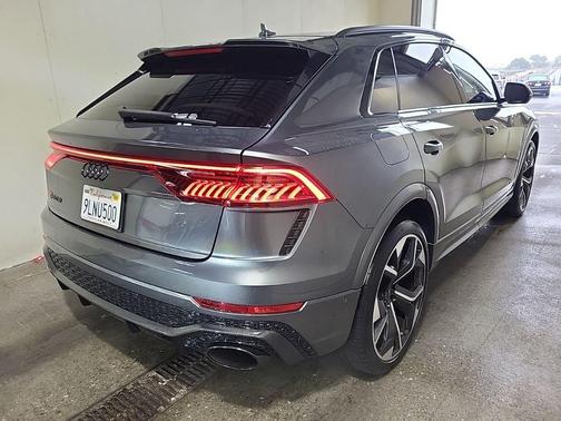 2023 Audi RS Q8 4.0T