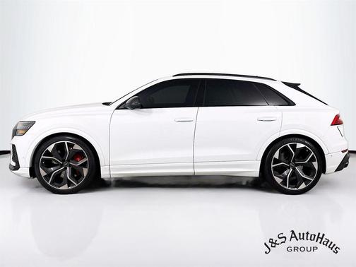 2023 Audi RS Q8 4.0T