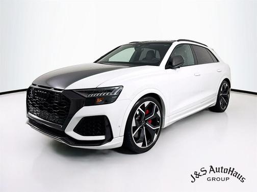2023 Audi RS Q8 4.0T