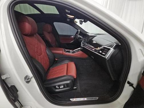 2024 BMW X6 xDrive40i