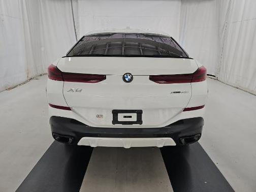 2024 BMW X6 xDrive40i