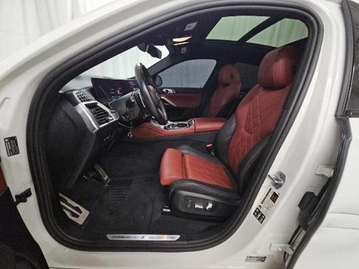 2024 BMW X6 xDrive40i