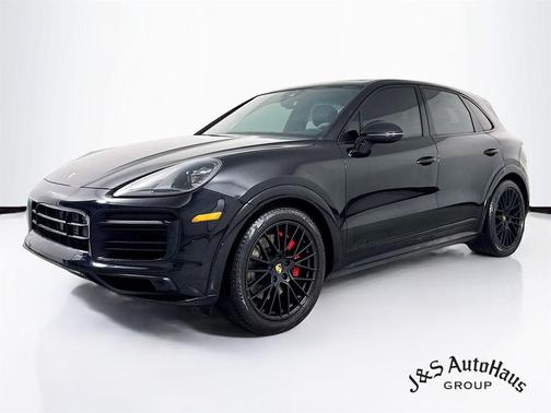 2021 Porsche Cayenne GTS