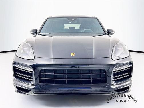 2021 Porsche Cayenne GTS