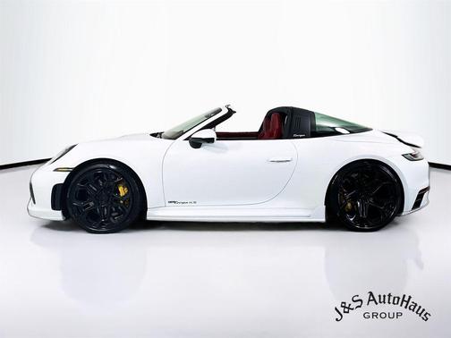 2021 Porsche 911 Targa 4S