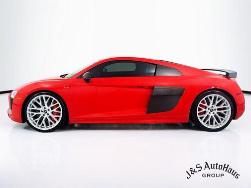 2017 Audi R8 5.2 V10 plus