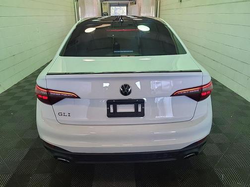 2024 Volkswagen Jetta GLI 2.0T Autobahn