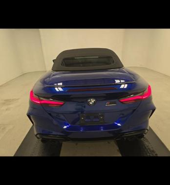 2022 BMW M8 Competition