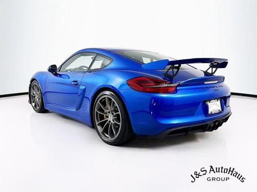 2016 Porsche Cayman GT4