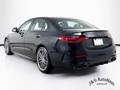 2023 Mercedes-Benz AMG C 43 4MATIC