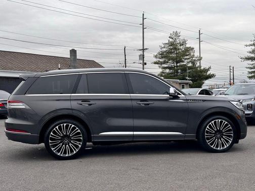 2022 Lincoln Aviator Black Label AWD