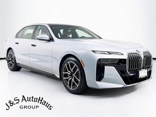 2023 BMW 760 i xDrive