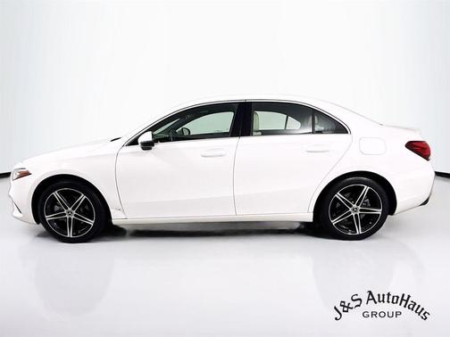 2019 Mercedes-Benz A-Class A 220