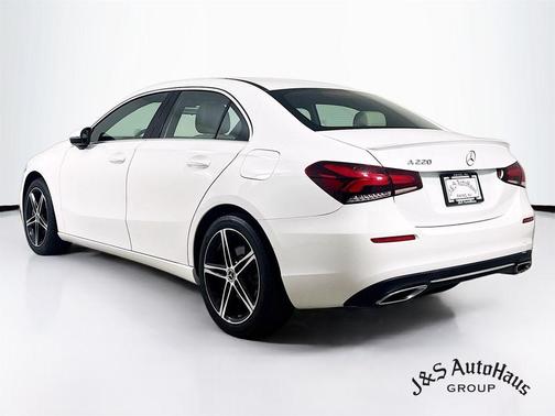 2019 Mercedes-Benz A-Class A 220