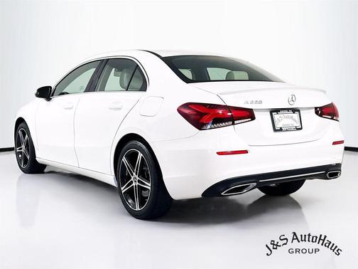 2019 Mercedes-Benz A-Class A 220
