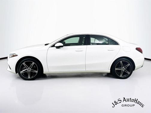 2019 Mercedes-Benz A-Class A 220