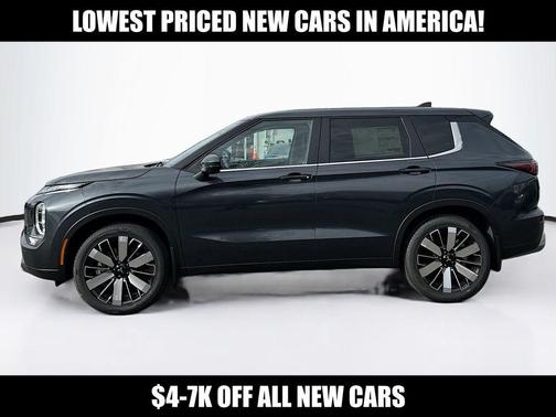 Graphite Gray 2026 Mitsubishi Outlander SE 2.5 S-AWC