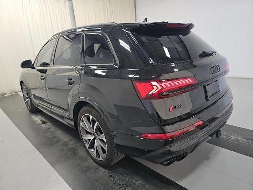 2023 Audi SQ7 4.0T Premium Plus