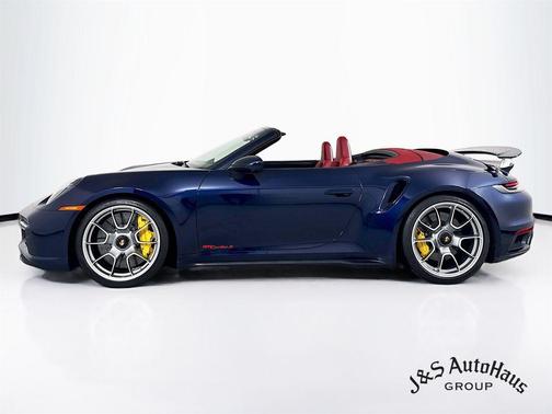 2021 Porsche 911 Turbo S