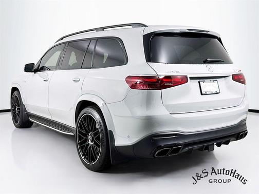 2024 Mercedes-Benz AMG GLS 63 Base