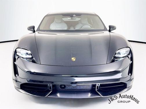 2021 Porsche Taycan Turbo