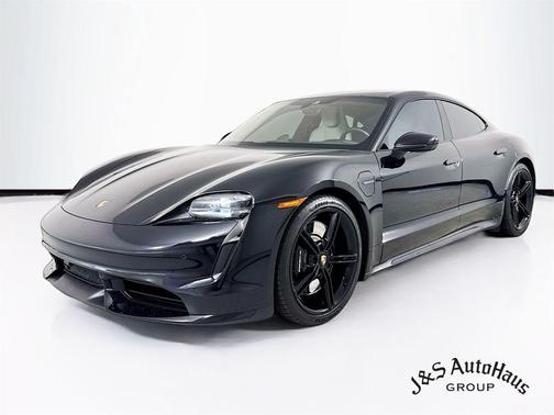 2021 Porsche Taycan Turbo