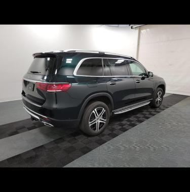 2022 Mercedes-Benz GLS 450 4MATIC