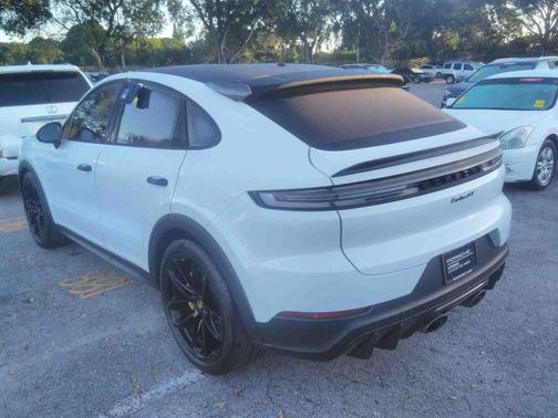 2024 Porsche Cayenne Turbo GT