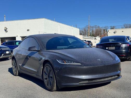 2025 Tesla Model 3 Long Range