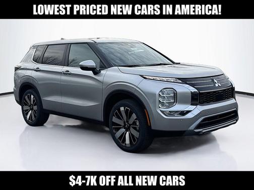 Silver Alloy 2026 Mitsubishi Outlander SE 2.5 2WD SUV