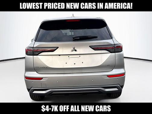 Silver Alloy 2026 Mitsubishi Outlander SE 2.5 2WD