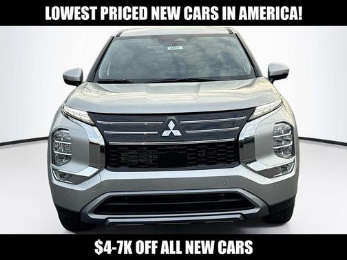 Silver Alloy 2026 Mitsubishi Outlander SE 2.5 2WD