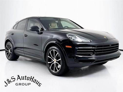 2023 Porsche Cayenne Platinum Edition
