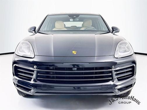 2023 Porsche Cayenne Platinum Edition