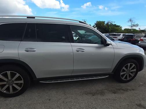 2020 Mercedes-Benz GLS 450 4MATIC