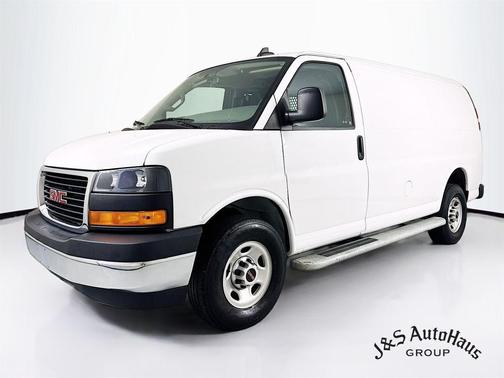 2023 GMC Savana 2500 Work Van