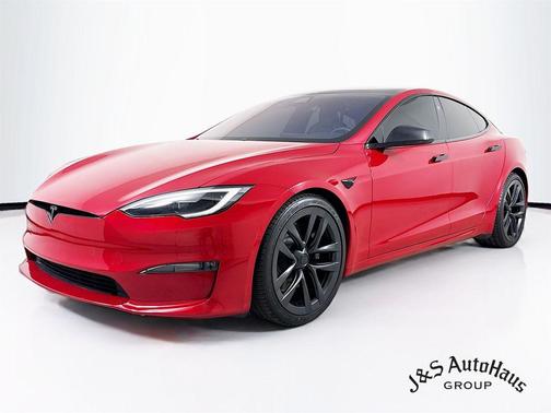 2022 Tesla Model S Plaid