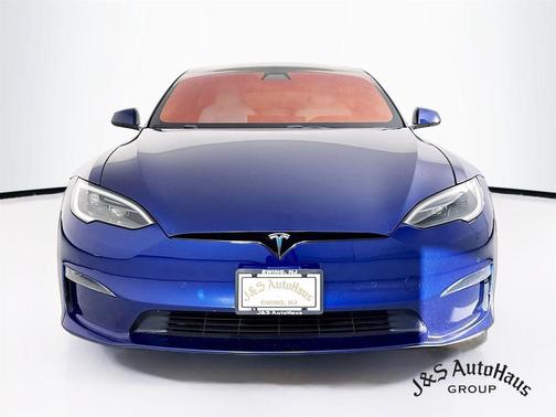 2022 Tesla Model S Base