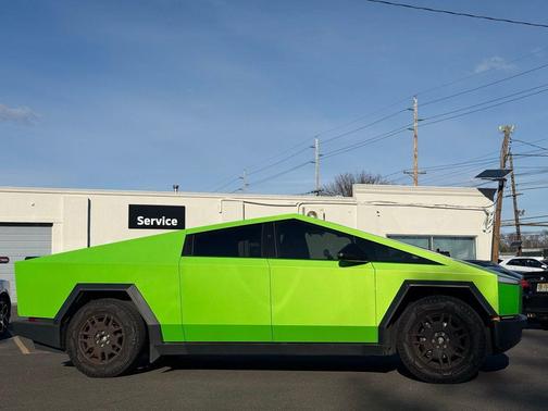 2024 Tesla Cybertruck All-Wheel Drive