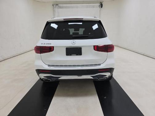 2024 Mercedes-Benz GLB 250 Base