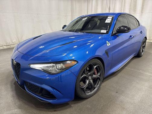 2023 Alfa Romeo Giulia Quadrifoglio