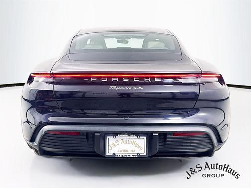 2022 Porsche Taycan 4S