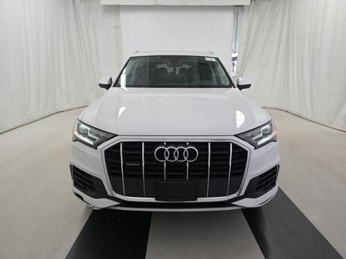 2022 Audi Q7 55 Premium