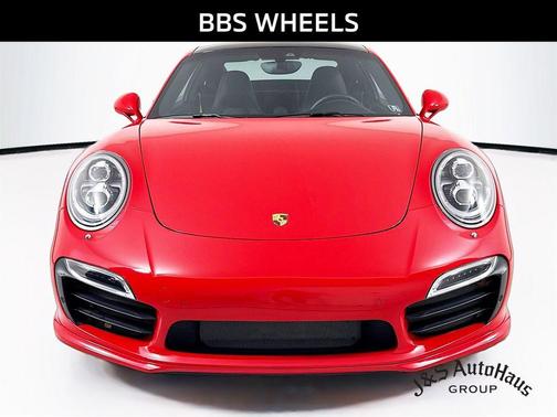 2016 Porsche 911 Turbo S