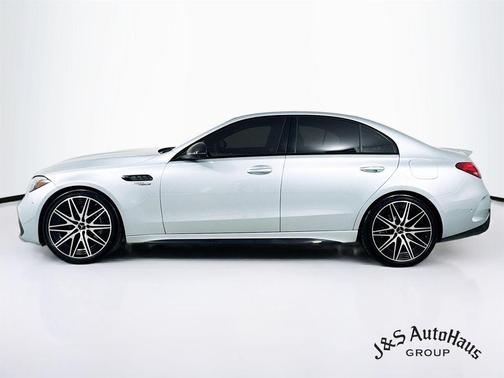 2024 Mercedes-Benz AMG C 63 S E Performance