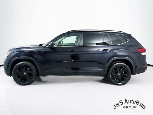 2022 Volkswagen Atlas 2.0T SE w/Technology 4MOTION